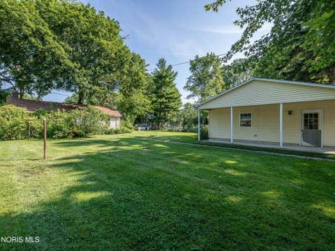 Tiny photo for 549 E 6th Street, Perrysburg, OH 43551 (MLS # 10010143)