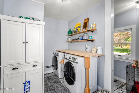 Tiny photo for 322 North Street, Waterville, OH 43566 (MLS # 10007332)