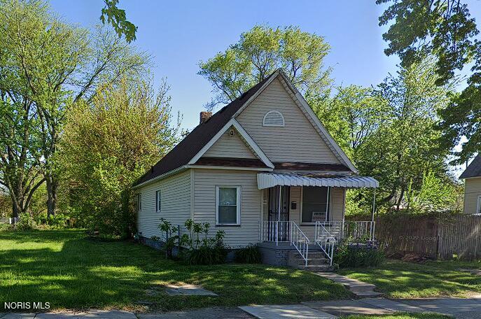 702 Indiana Avenue