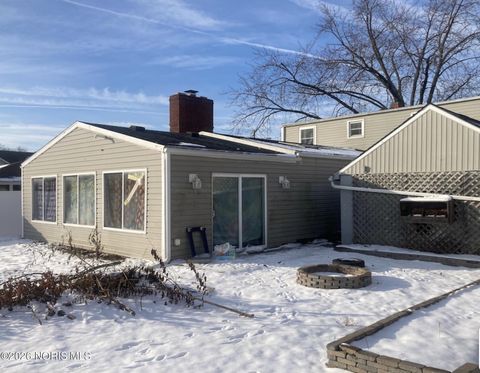 Tiny photo for 439 Carnahan Avenue, Findlay, OH 45840 (MLS # 10003837)
