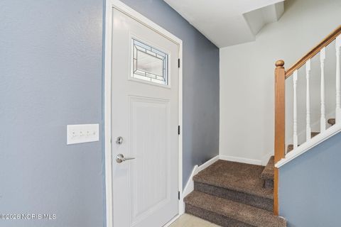 Tiny photo for 529 Haley Drive, Oregon, OH 43616 (MLS # 10002883)