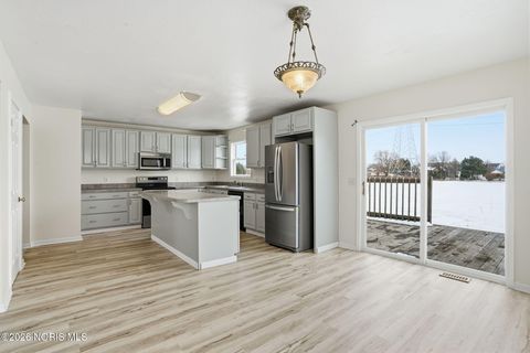 Tiny photo for 529 Haley Drive, Oregon, OH 43616 (MLS # 10002883)