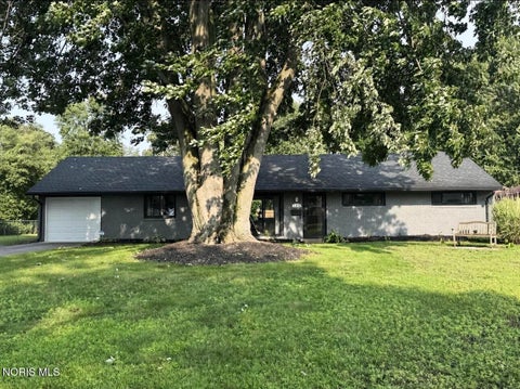 Tiny photo for 124 Saint Richards Court, Swanton, OH 43558 (MLS # 10012013)