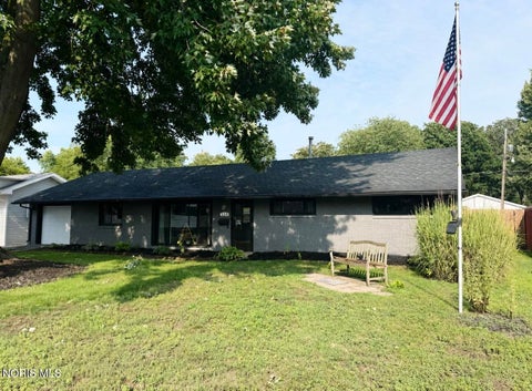 Homes For Sale - 124 Saint Richards Court<br/> Swanton, OH 43558