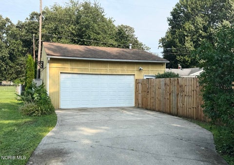 Tiny photo for 124 Saint Richards Court, Swanton, OH 43558 (MLS # 10012013)