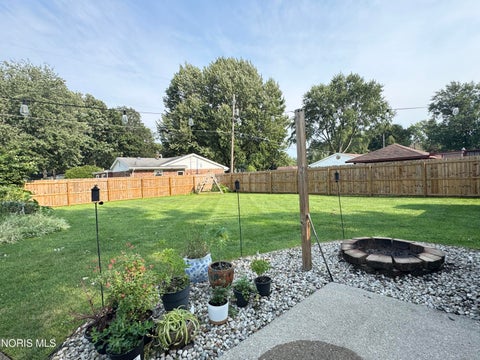 Tiny photo for 124 Saint Richards Court, Swanton, OH 43558 (MLS # 10012013)