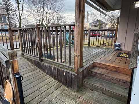 Tiny photo for 403 S East Avenue, Montpelier, OH 43543 (MLS # 10004853)