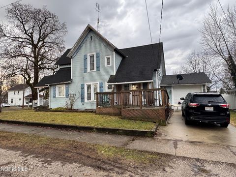 Tiny photo for 403 S East Avenue, Montpelier, OH 43543 (MLS # 10004853)