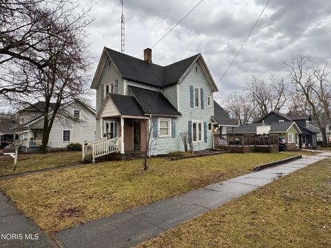 Photo of 403 S East Avenue, Montpelier, OH 43543 (MLS # 10004853)