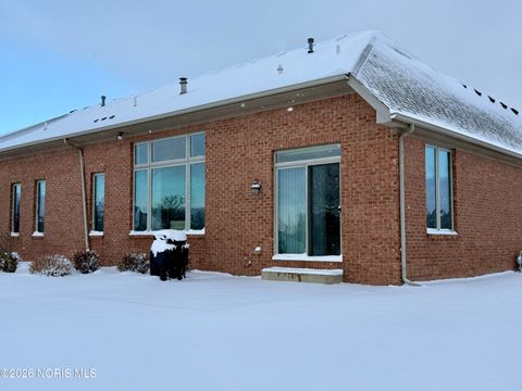 Tiny photo for 14857 Lake Winds Drive, Perrysburg, OH 43551 (MLS # 10003075)