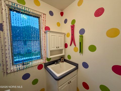 Tiny photo for 14857 Lake Winds Drive, Perrysburg, OH 43551 (MLS # 10003075)