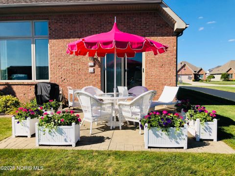 Tiny photo for 14857 Lake Winds Drive, Perrysburg, OH 43551 (MLS # 10003075)