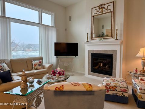 Tiny photo for 14857 Lake Winds Drive, Perrysburg, OH 43551 (MLS # 10003075)