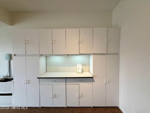 Tiny photo for 14857 Lake Winds Drive, Perrysburg, OH 43551 (MLS # 10003075)