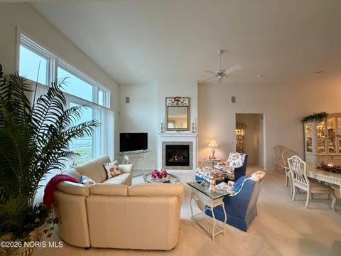 Tiny photo for 14857 Lake Winds Drive, Perrysburg, OH 43551 (MLS # 10003075)