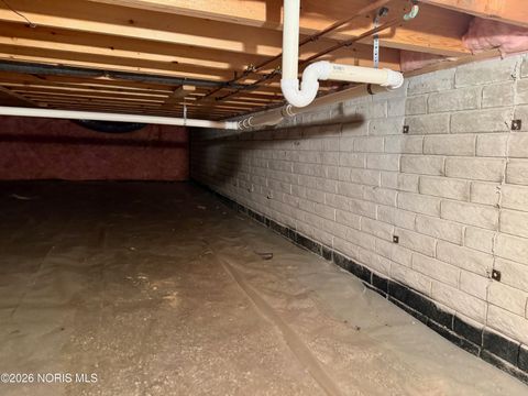 Tiny photo for 14857 Lake Winds Drive, Perrysburg, OH 43551 (MLS # 10003075)