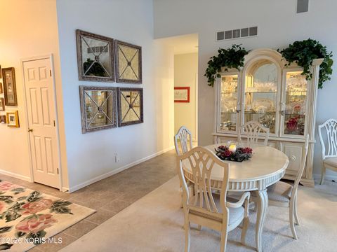 Tiny photo for 14857 Lake Winds Drive, Perrysburg, OH 43551 (MLS # 10003075)