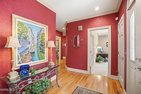 Tiny photo for 2727 Spring Water Drive, Toledo, OH 43617 (MLS # 10008386)