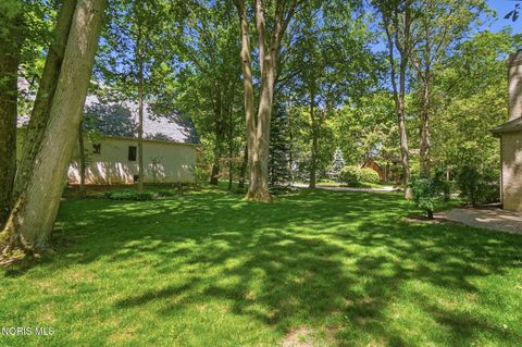 Tiny photo for 2727 Spring Water Drive, Toledo, OH 43617 (MLS # 10008386)