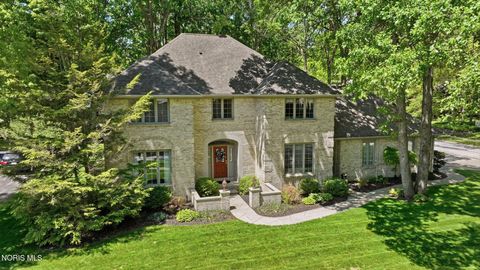 Tiny photo for 2727 Spring Water Drive, Toledo, OH 43617 (MLS # 10008386)
