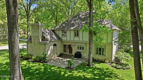 Tiny photo for 2727 Spring Water Drive, Toledo, OH 43617 (MLS # 10008386)
