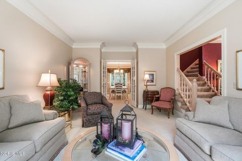 Tiny photo for 2727 Spring Water Drive, Toledo, OH 43617 (MLS # 10008386)
