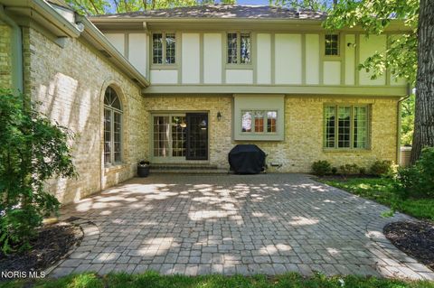 Tiny photo for 2727 Spring Water Drive, Toledo, OH 43617 (MLS # 10008386)