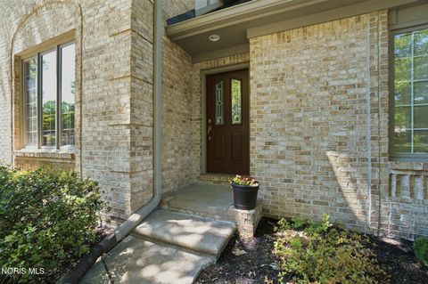 Tiny photo for 2727 Spring Water Drive, Toledo, OH 43617 (MLS # 10008386)