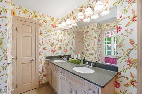 Tiny photo for 2727 Spring Water Drive, Toledo, OH 43617 (MLS # 10008386)