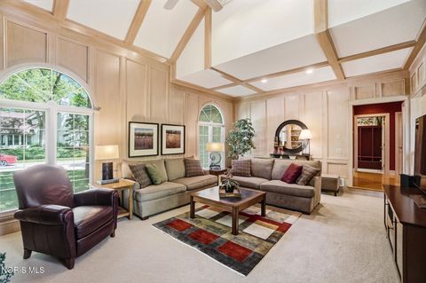 Tiny photo for 2727 Spring Water Drive, Toledo, OH 43617 (MLS # 10008386)