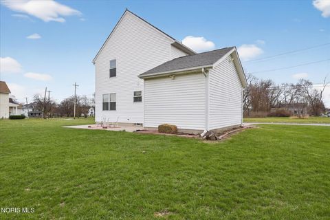 Tiny photo for 836 City Park Park, Toledo, OH 43604 (MLS # 10005509)