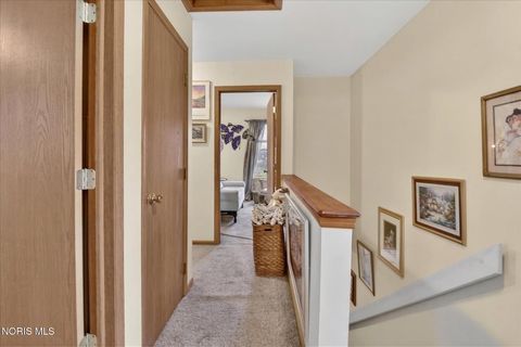 Tiny photo for 836 City Park Park, Toledo, OH 43604 (MLS # 10005509)