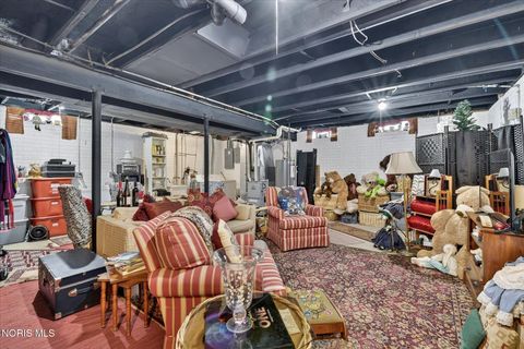 Tiny photo for 836 City Park Park, Toledo, OH 43604 (MLS # 10005509)