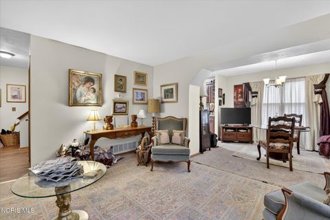 Tiny photo for 836 City Park Park, Toledo, OH 43604 (MLS # 10005509)