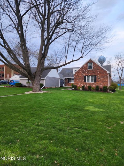 Tiny photo for 428 Pine Street, Pemberville, OH 43450 (MLS # 10006279)