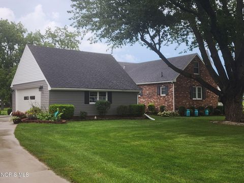 Tiny photo for 428 Pine Street, Pemberville, OH 43450 (MLS # 10006279)