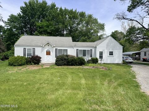 Photo of 12744 Airport Highway, Swanton, OH 43558 (MLS # 10007999)