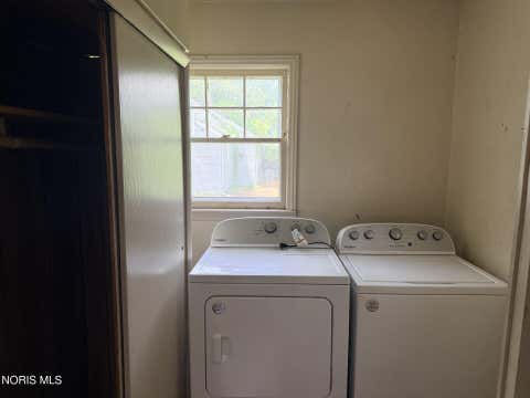 Tiny photo for 12744 Airport Highway, Swanton, OH 43558 (MLS # 10007999)
