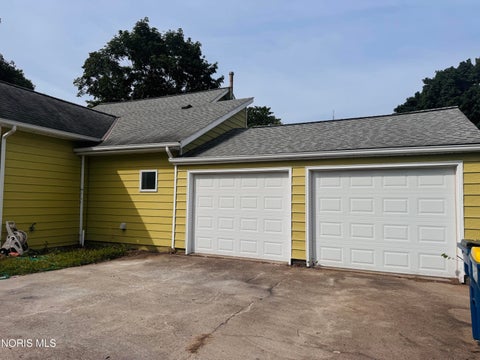 Tiny photo for 128 W Gas Street, Edgerton, OH 43517 (MLS # 10013178)