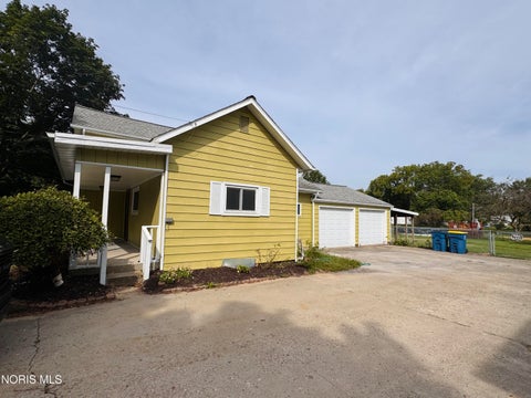 Tiny photo for 128 W Gas Street, Edgerton, OH 43517 (MLS # 10013178)
