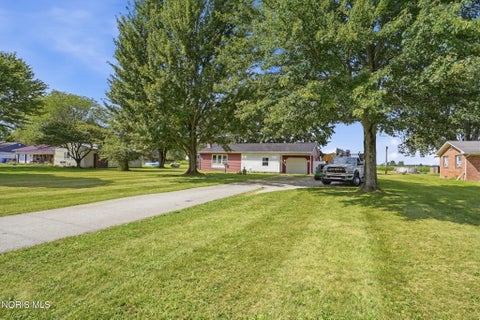 Tiny photo for 90 Us-23, Fostoria, OH 44830 (MLS # 10013302)