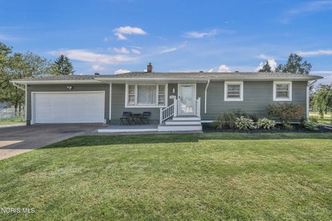 Tiny photo for 3811 Hoffman Drive, Sandusky, OH 44870 (MLS # 10013950)