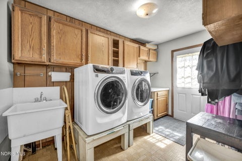 Tiny photo for 3811 Hoffman Drive, Sandusky, OH 44870 (MLS # 10013950)