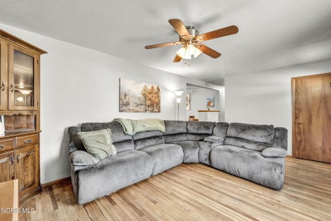 Tiny photo for 3811 Hoffman Drive, Sandusky, OH 44870 (MLS # 10013950)