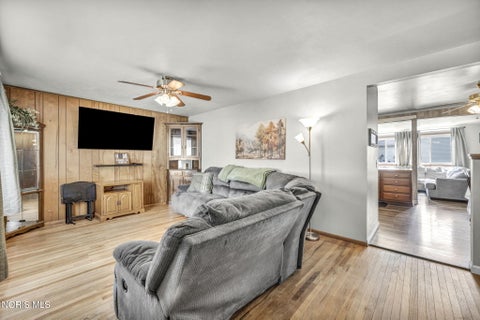 Tiny photo for 3811 Hoffman Drive, Sandusky, OH 44870 (MLS # 10013950)