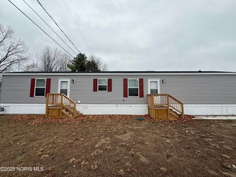 Photo of 1070 E Meadow Circle #24, West Unity, OH 43570 (MLS # 10001926)