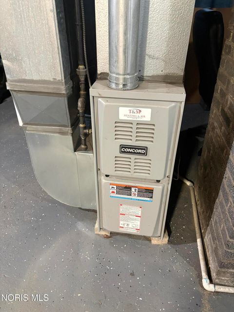 Tiny photo for 221 Orville Drive, Toledo, OH 43612 (MLS # 10004581)