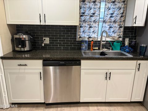 Tiny photo for 221 Orville Drive, Toledo, OH 43612 (MLS # 10004581)