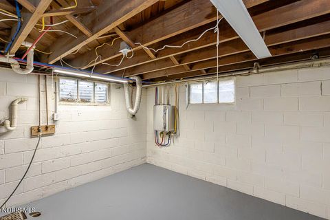 Tiny photo for 1517 Tiffin Road, Fremont, OH 43420 (MLS # 10004842)