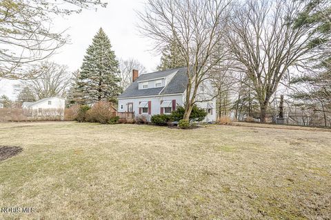 Tiny photo for 1517 Tiffin Road, Fremont, OH 43420 (MLS # 10004842)